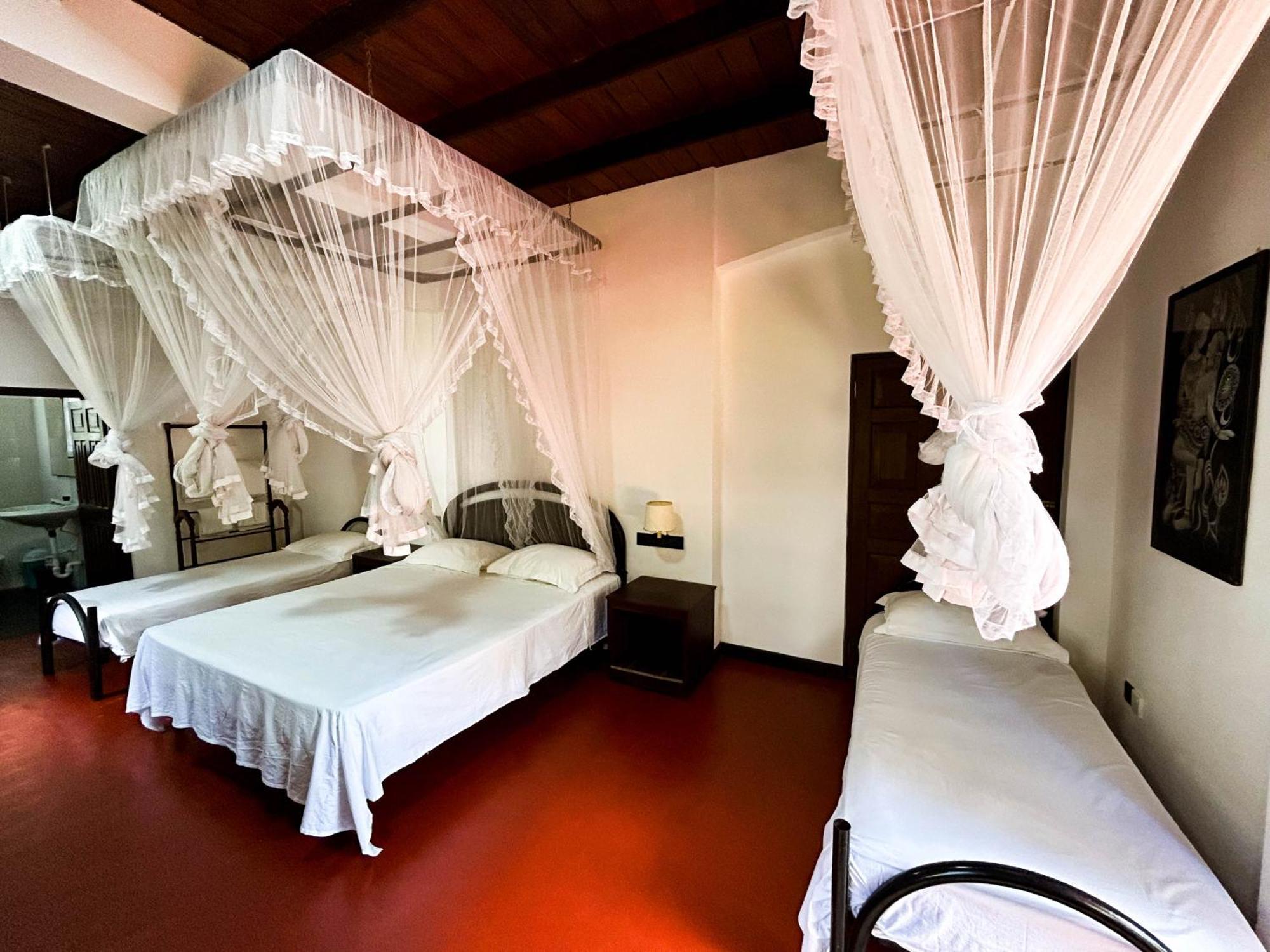 מיריסה Hotel La Felicita מראה חיצוני תמונה