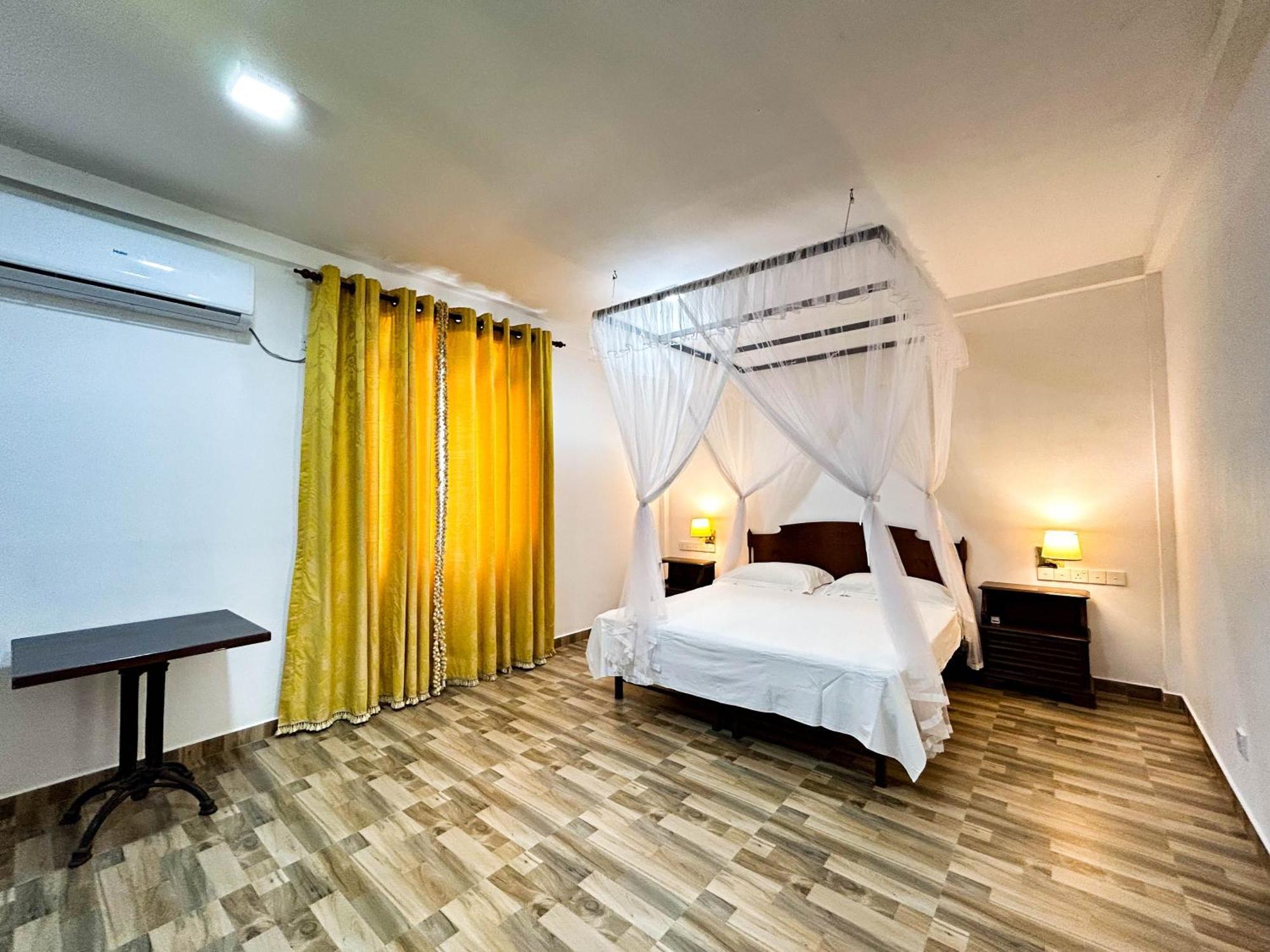 מיריסה Hotel La Felicita מראה חיצוני תמונה